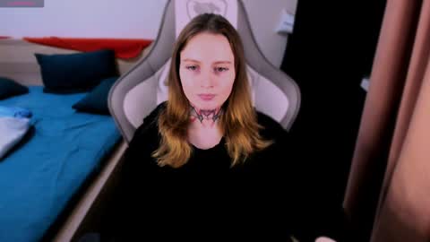 Snapshot of on_yxxx chatting on 12.02.24 on_yxxx online show from 12.02.24