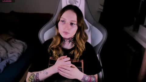 Snapshot of on_yxxx chatting on 12.06.24 on_yxxx online show from 12.06.24