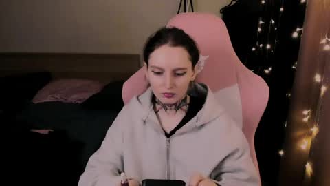 Snapshot of on_yxxx chatting on 06.01.26 on_yxxx online show from 06.01.26