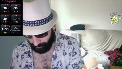 Snapshot of ona_nisme chatting on 07.31.26 ona nisme online show from 07.31.26