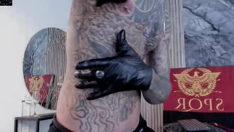     ... online show from 10.10.25