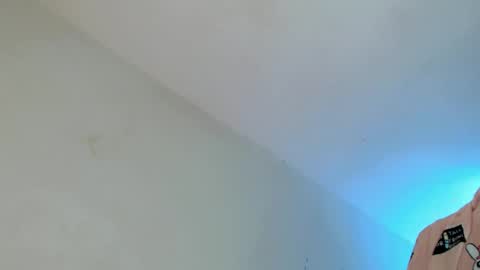 Snapshot of one_sweet_day18 chatting on 01.28.25 jessy online show from 01.28.25