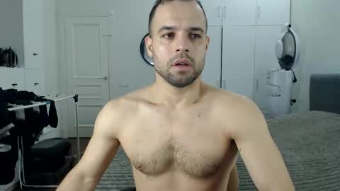 Snapshot of onebestlover chatting on 03.03.26 onebestlover online show from 03.03.26