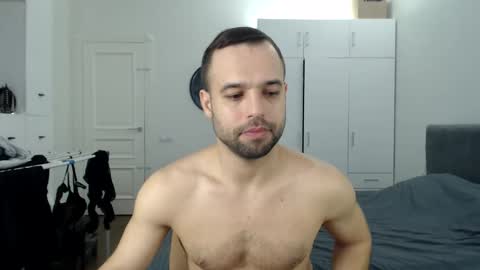 Snapshot of onebestlover chatting on 03.16.26 onebestlover online show from 03.16.26