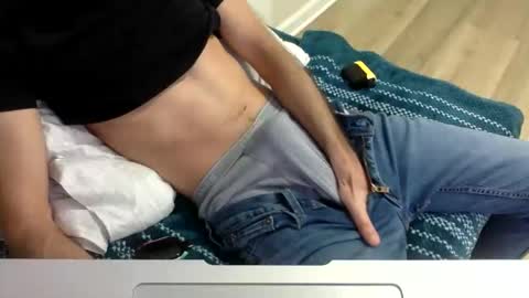 onehitwonder21 online show from 02.20.26