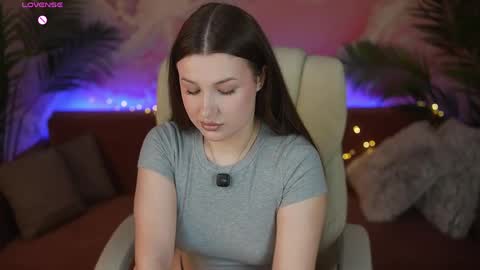 L A Y A online show from 05.11.26