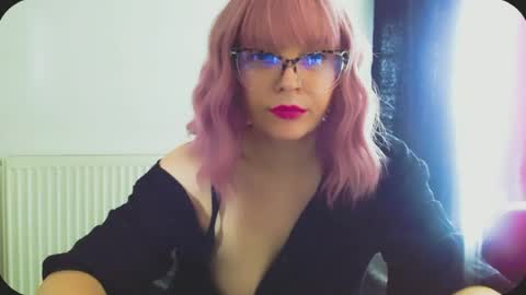 Nicol online show from 06.12.26