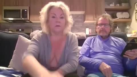 couple mature milf bigboobs curvy mommydaddy online show from 01.14.25