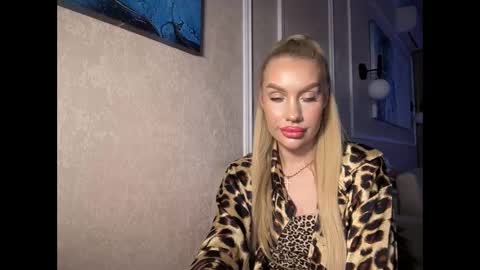 onesweet_baby online show from 01.21.25