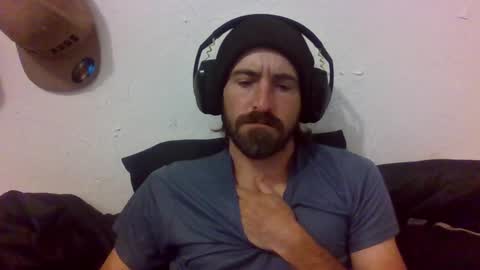 Snapshot of oniyoshiken chatting on 10.01.25 oniyoshiken online show from 10.01.25