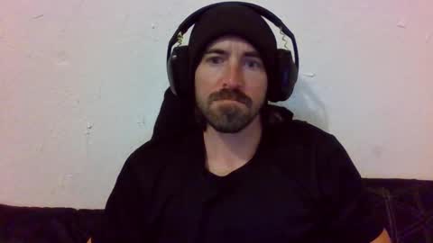 Snapshot of oniyoshiken chatting on 11.04.25 oniyoshiken online show from 11.04.25