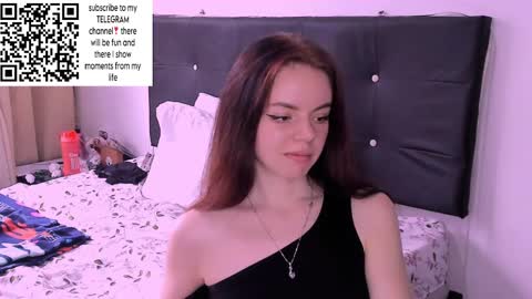 Snapshot of only_sarah1 chatting on 12.05.24 only_sarah1 online show from 12.05.24