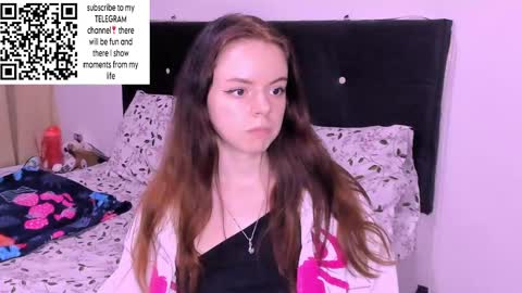 Snapshot of only_sarah1 chatting on 12.06.24 only_sarah1 online show from 12.06.24