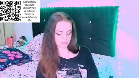 Snapshot of only_sarah1 chatting on 12.11.24 only_sarah1 online show from 12.11.24