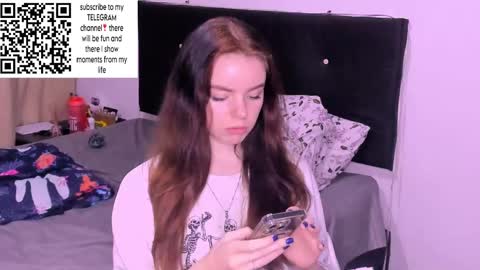 Snapshot of only_sarah1 chatting on 12.24.24 only_sarah1 online show from 12.24.24