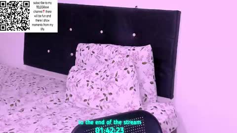 Snapshot of only_sarah1 chatting on 02.12.25 only_sarah1 online show from 02.12.25
