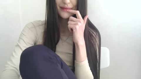 onlyol online show from 02.26.25