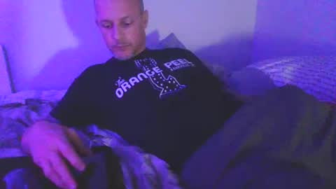 Snapshot of onlyreal1left chatting on 05.15.26 Richard Head online show from 05.15.26