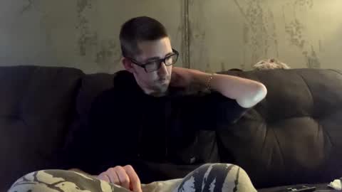 Snapshot of onthecumup69 chatting on 02.21.25 onthecumup69 online show from 02.21.25