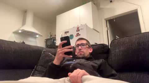 Snapshot of onthecumup69 chatting on 02.25.25 onthecumup69 online show from 02.25.25