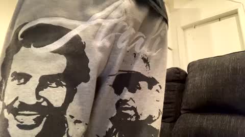 Snapshot of onthecumup69 chatting on 03.09.25 onthecumup69 online show from 03.09.25