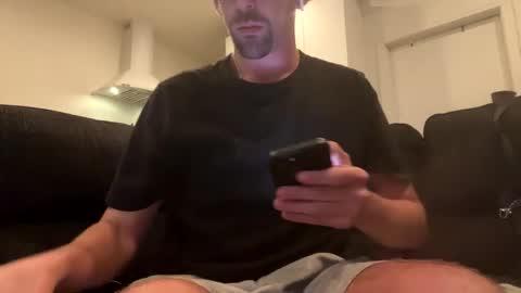 Snapshot of onthecumup69 chatting on 09.24.25 onthecumup69 online show from 09.24.25