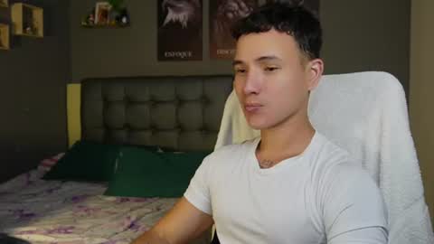Snapshot of onyx_voss chatting on 07.23.26 onyx_voss online show from 07.23.26