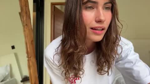 Helen online show from 10.20.25