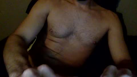 Snapshot of oofthatstuff chatting on 11.25.25 oofthatstuff online show from 11.25.25