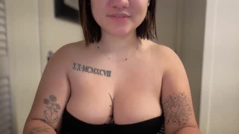 Miss Girly online show from 03.29.26