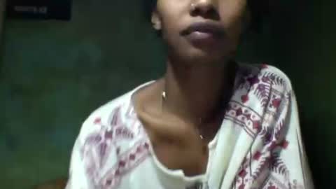 Snapshot of oolyette chatting on 11.14.25 oolyette online show from 11.14.25