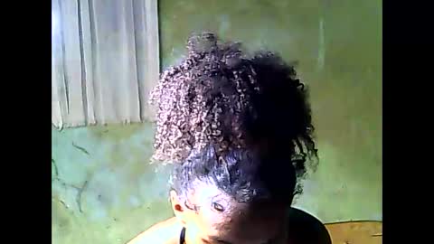 oolyette online show from 12.02.25