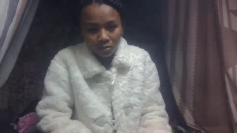 Snapshot of oooozafiette chatting on 07.20.26 oooozafiette online show from 07.20.26