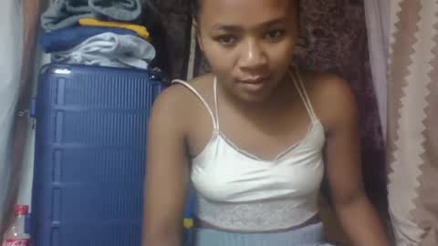 Snapshot of oooozafiette chatting on 07.24.26 oooozafiette online show from 07.24.26