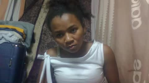 Snapshot of oooozafiette chatting on 07.26.26 oooozafiette online show from 07.26.26