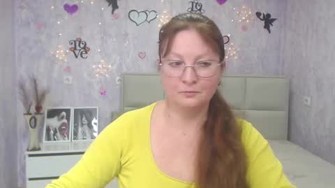 Snapshot of oovanessahotts chatting on 03.07.25 Vanessa online show from 03.07.25