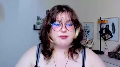 OpheliaLush online show from 08.03.26