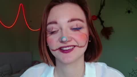 Melani  online show from 10.29.25