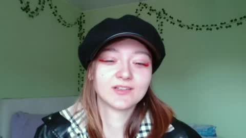 Snapshot of orange___melani chatting on 04.14.26 Melani online show from 04.14.26