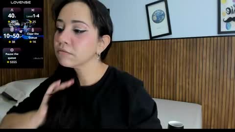 Snapshot of ori_whore chatting on 06.01.26 ori_whore online show from 06.01.26