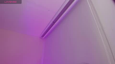 Miss Guzman  online show from 04.13.26