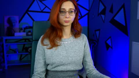 Snapshot of orianna_blade chatting on 12.07.24 Orianna -  Hi Im into geek culture cosplay crafting LARP games. Shall we play DnD online show from 12.07.24