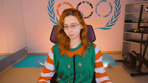 Snapshot of orianna_blade chatting on 12.26.24 Orianna -  Hi Im into geek culture cosplay crafting LARP games. Shall we play DnD online show from 12.26.24