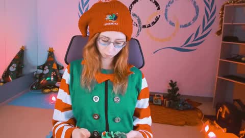 Snapshot of orianna_blade chatting on 12.26.24 Orianna -  Hi Im into geek culture cosplay crafting LARP games. Shall we play DnD online show from 12.26.24