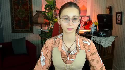 Snapshot of orianna_blade chatting on 12.28.24 Orianna -  Hi Im into geek culture cosplay crafting LARP games. Shall we play DnD online show from 12.28.24