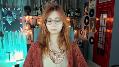 Snapshot of orianna_blade chatting on 12.29.24 Orianna -  Hi Im into geek culture cosplay crafting LARP games. Shall we play DnD online show from 12.29.24