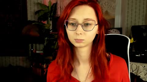 Snapshot of orianna_blade chatting on 01.14.25 Orianna -  Hi Im into geek culture cosplay crafting LARP games. Shall we play DnD online show from 01.14.25
