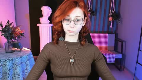Snapshot of orianna_blade chatting on 01.28.25 Orianna -  Hi Im into geek culture cosplay crafting LARP games. Shall we play DnD online show from 01.28.25