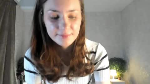 Snapshot of oscarheberle chatting on 05.14.26 Jess online show from 05.14.26