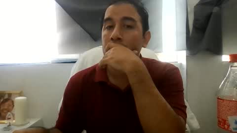 Snapshot of oscaryn_martell chatting on 05.30.26 oscaryn_martell online show from 05.30.26